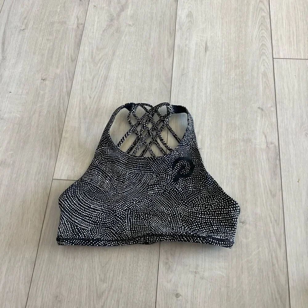 Lululemon x Peloton - Free to Be Wild High Neck Bra size 8